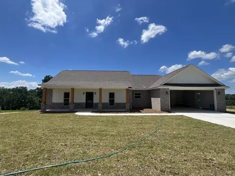95 Joan Dr, Ellisville, MS 39437