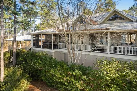 28 Bent Pebble Pt, Lumberton, MS 39455