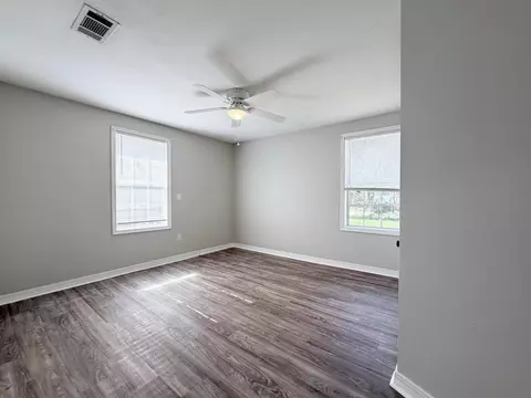 Bedroom - 119 E 1st Ave, Petal, MS 39465 photo 2 of 3