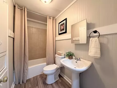 Bath - 119 E 1st Ave, Petal, MS 39465 photo 1 of 1