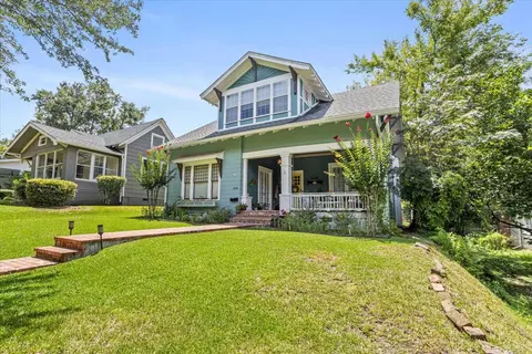 828 N 6th Ave, Laurel, MS 39440