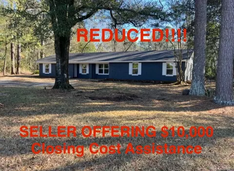 190 Armstrong Rd, Columbia, MS 39429