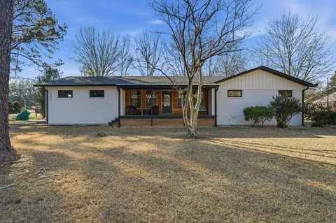 1206 Old Amy Rd, Laurel, MS 39440