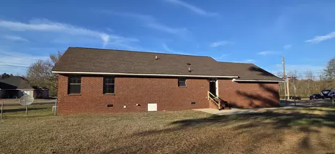 Exterior - 1120 E 3rd St SE, Magee, MS 39111 photo 11 of 11