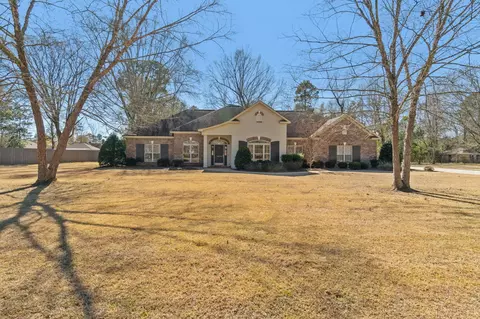 1609 Clearview Cir, Columbia, MS 39429