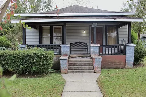 1215 Rebecca Ave, Hattiesburg, MS 39401