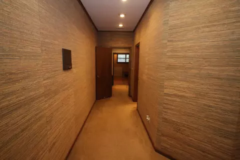 Entry Way - 3836 Millsaps Dr, Laurel, MS 39440 photo 2 of 4