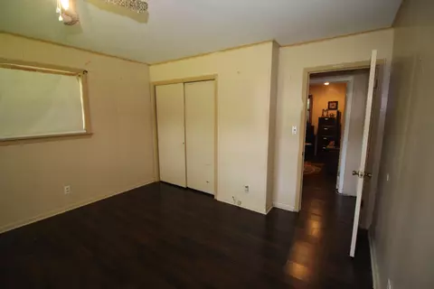 Bedroom - 3836 Millsaps Dr, Laurel, MS 39440 photo 5 of 7