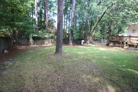 Exterior - 3836 Millsaps Dr, Laurel, MS 39440 photo 7 of 9