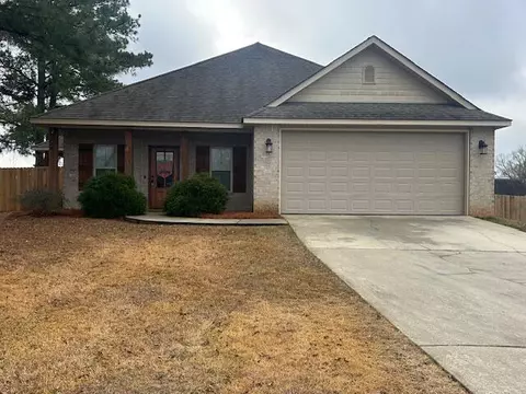 44 Honeybee, Ellisville, MS 39437
