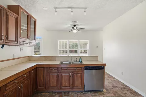Kitchen - 2133 Salem Campground Rd, Lucedale, MS 39452 photo 2 of 2