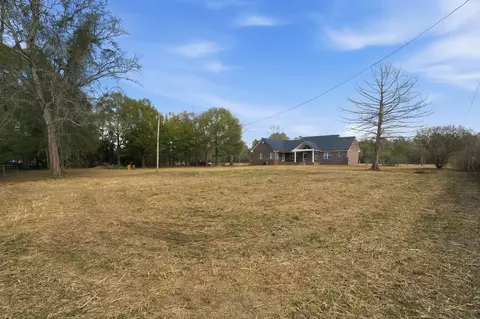 Exterior - 2133 Salem Campground Rd, Lucedale, MS 39452 photo 12 of 17
