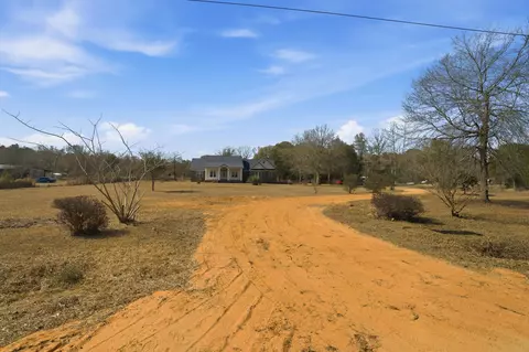Exterior - 2133 Salem Campground Rd, Lucedale, MS 39452 photo 4 of 17