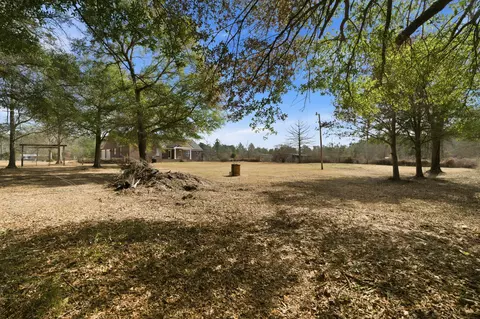 Exterior - 2133 Salem Campground Rd, Lucedale, MS 39452 photo 11 of 17