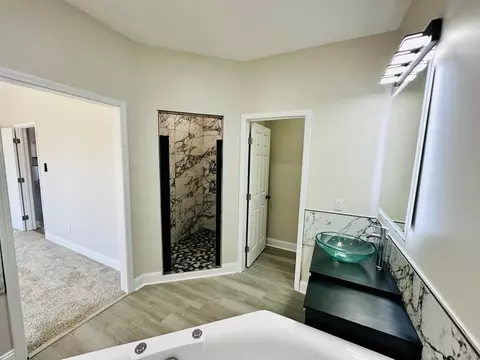 Bath - 77 Bates Ave, Purvis, MS 39475 photo 5 of 7