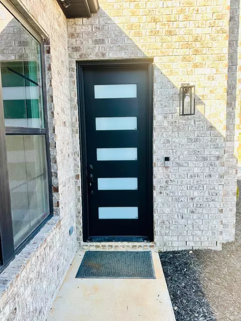 Entry Way - 77 Bates Ave, Purvis, MS 39475 photo 1 of 2