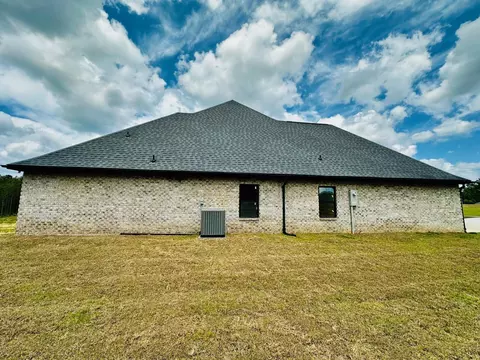 Exterior - 77 Bates Ave, Purvis, MS 39475 photo 7 of 12