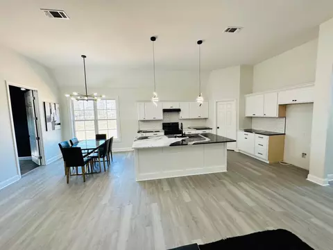 Kitchen - 77 Bates Ave, Purvis, MS 39475 photo 3 of 6