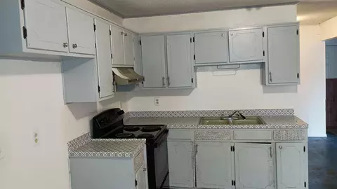 Kitchen - 507 E 19th St, Laurel, MS 39440 photo 1 of 1