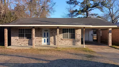 507 E 19th St, Laurel, MS 39440