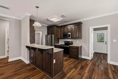 Entry Way - 673 Leeville Rd, Petal, MS 39465 photo 1 of 2