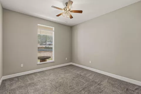 Bedroom - 673 Leeville Rd, Petal, MS 39465 photo 2 of 4