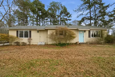 970 Lake Mike Conner Rd, Collins, MS 39428