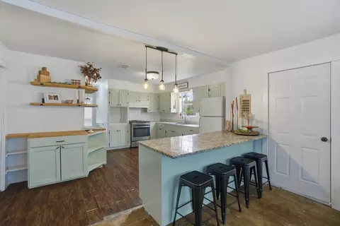 Kitchen - 970 Lake Mike Conner Rd, Collins, MS 39428 photo 2 of 4