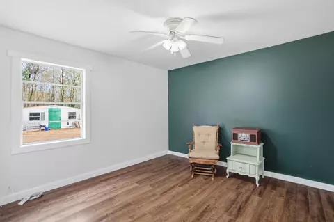 Bedroom - 970 Lake Mike Conner Rd, Collins, MS 39428 photo 2 of 4