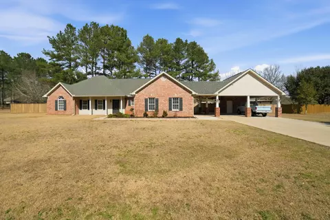 4 Lynwood Dr, Purvis, MS 39475