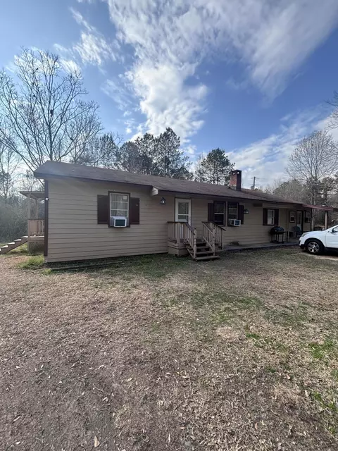 57 Lazenby Rd, Petal, MS 39465