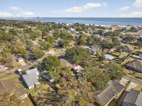 216 E 3rd St, Long Beach, MS 39560 photo 37