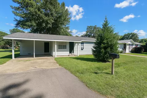 110 Woodside Dr, Petal, MS 39465