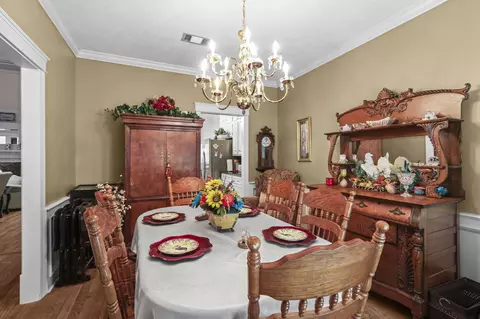 Dining - 402 Treeline Dr, Brandon, MS 39042 photo 2 of 4