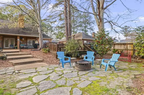 Exterior - 402 Treeline Dr, Brandon, MS 39042 photo 8 of 15