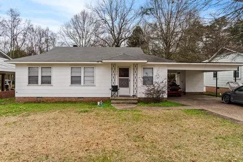 924 W 6th St, Hattiesburg, MS 39401