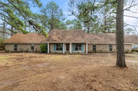 159 Rogers Rd, Hattiesburg, MS 39401