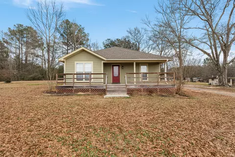 126 Fillingame Rd, Hattiesburg, MS 39401