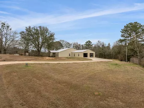Exterior - 86 County Road 21, Laurel, MS 39443 photo 11 of 17