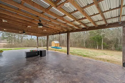 Exterior - 86 County Road 21, Laurel, MS 39443 photo 6 of 17