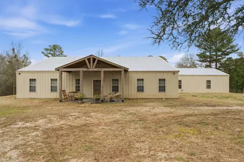 Exterior - 86 County Road 21, Laurel, MS 39443 photo 13 of 17