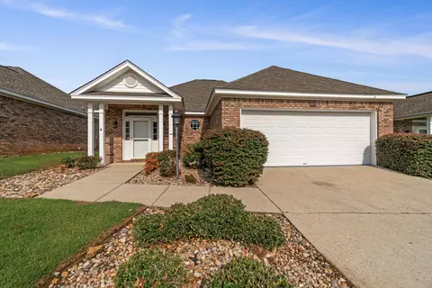 137 Willow Brook Dr, Hattiesburg, MS 39402