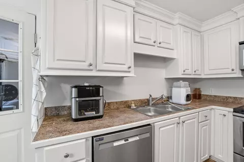 Kitchen - 456 Old Progress, Moselle, MS 39459 photo 2 of 3
