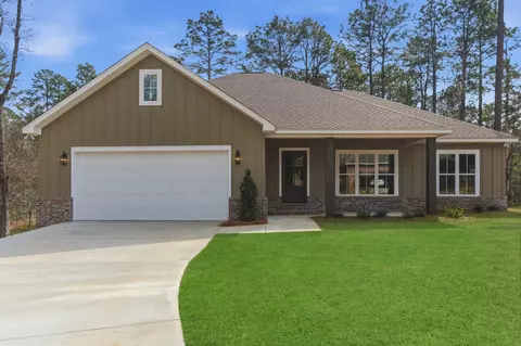 7 Saint Augustine Ave, Hattiesburg, MS 39402