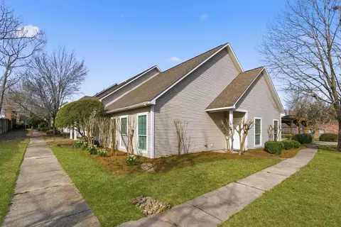 115 Summit Rdg, Hattiesburg, MS 39402