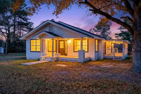 3 Jimmy Reyer Rd, Poplarville, MS 39470