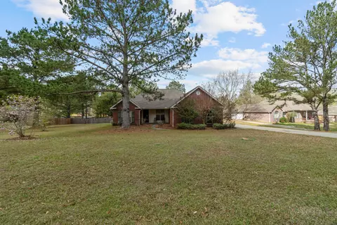 150 Latigo Loop, Sumrall, MS 39482