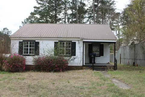 1337 John St, Prentiss, MS 39474