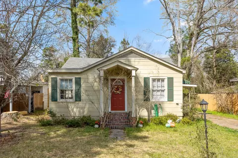 1805 Mamie St, Hattiesburg, MS 39401