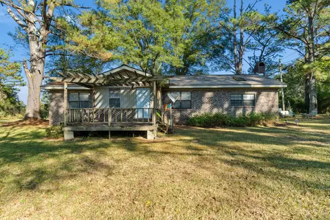 206 Lone Star, Collins, MS 39428